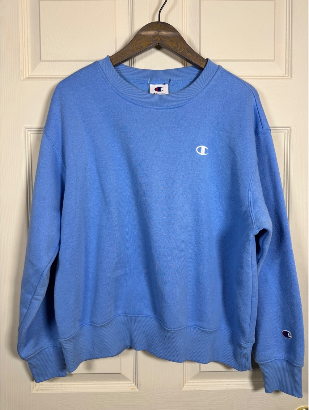 Champion Large Light Blue Crewneck Sweatshirt